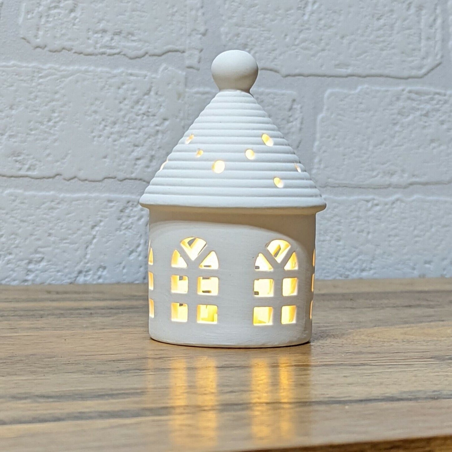 White Ceramic Warm LED Light Up Round House Christmas Freestanding Hut Ornaments