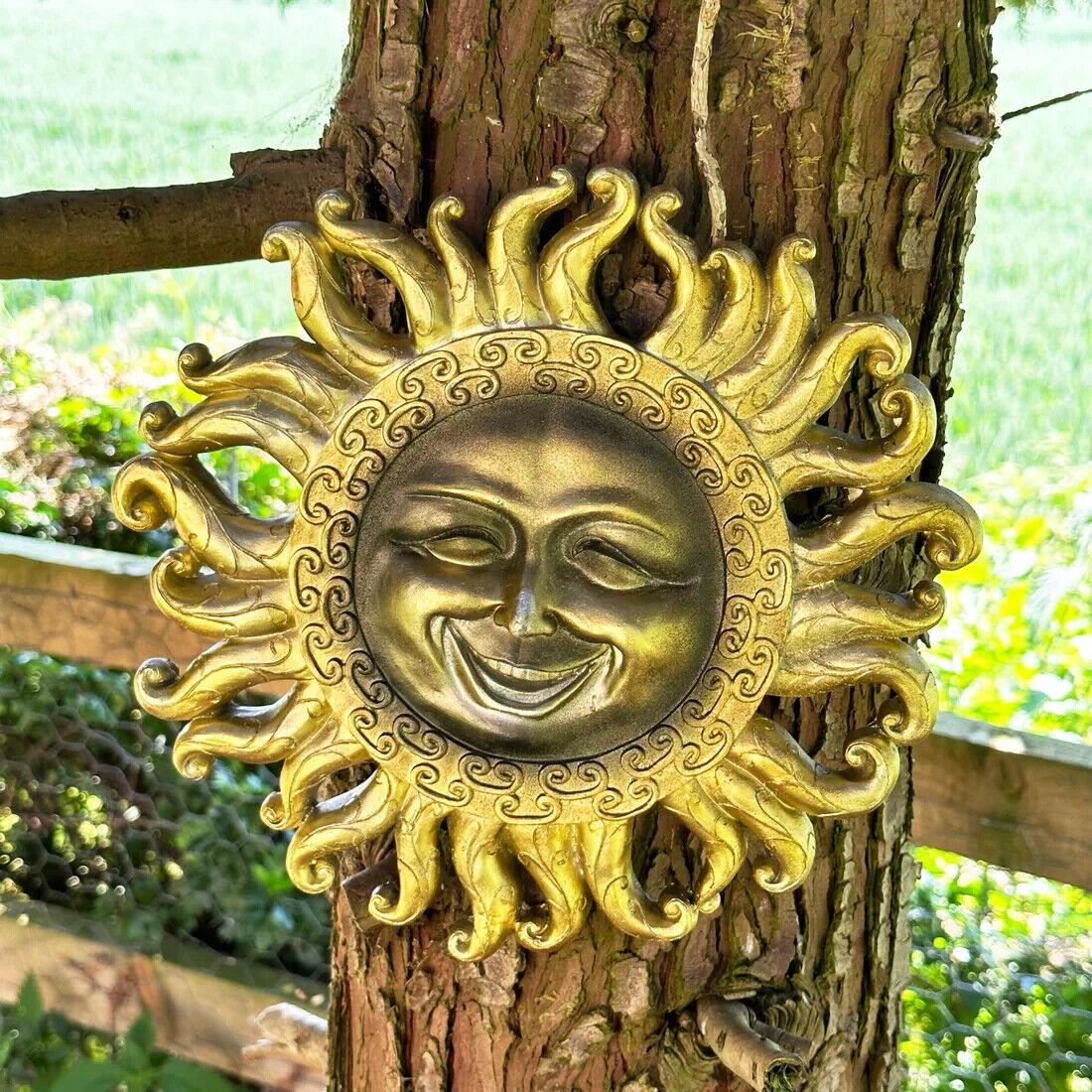 Resin Gold Jolly Sun Hanging Wall Plaque Garden Home Statue Decor Ornament