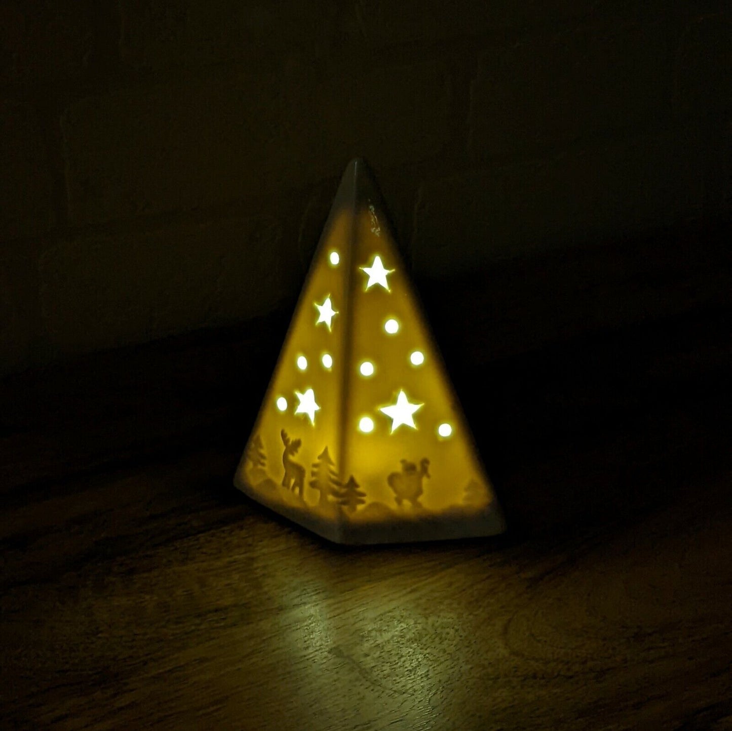Ceramic Christmas Light Up Tree Reindeer Stag Star Cut Out Light Up Ornaments
