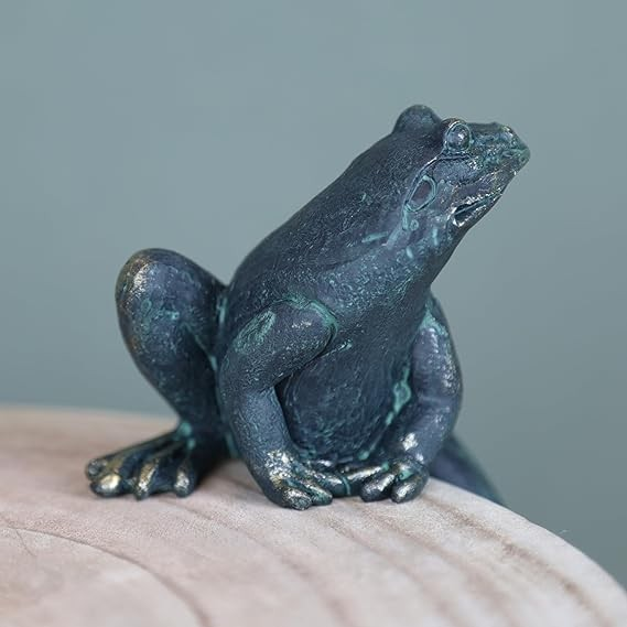 2Pc Climbing Frogs Shelf Sitter Bronze Effect Resin Animal Sculptures Ornament