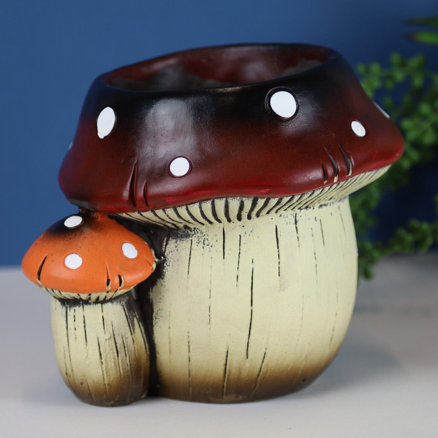 18cm Cement Brown Toadstool Mushroom Shape Plant Pot Indoor Outdoor Decor