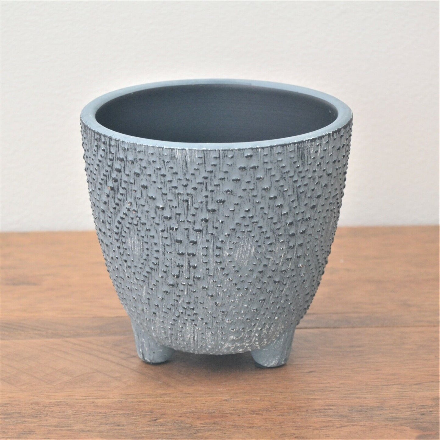13.5cm Blue Dotty Ceramic Indoor Plant Pot Holder Herb Cover Planter On Legs