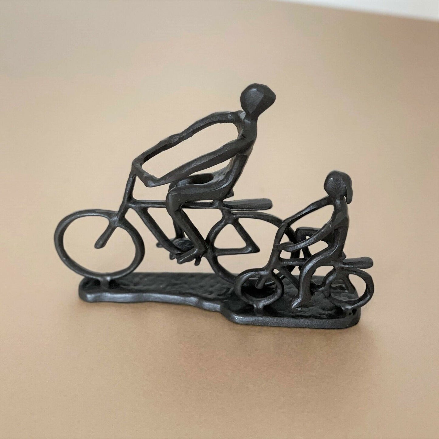 Father And Daughter Cycling Metal Statue Father's Day Gift Home Decor Ornament