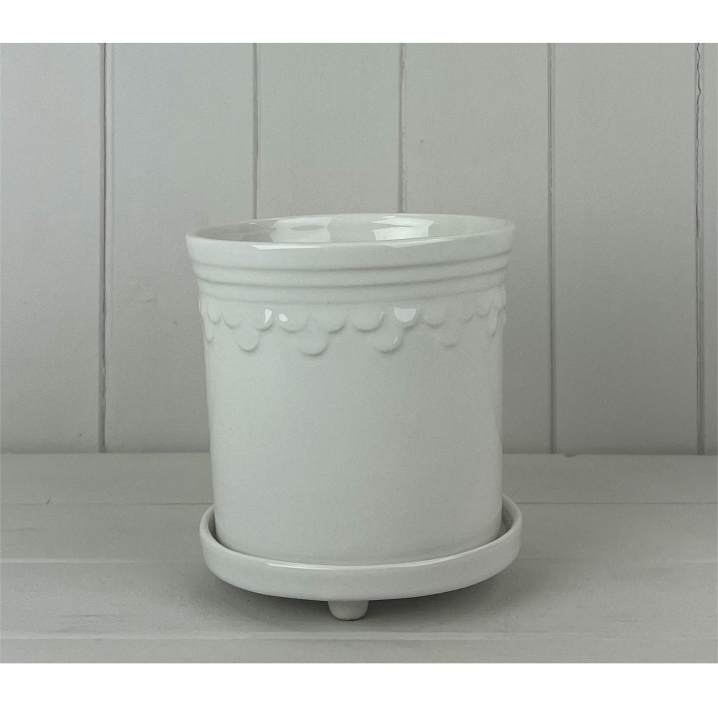 Ceramic White Plant Pot with Raised Saucer Scalloped Edge Glazed Planter Indoor