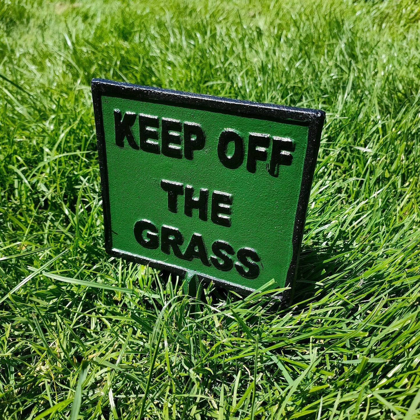 Please Keep Off The Grass Lawn Sign Cast Iron Garden Plaque Stake