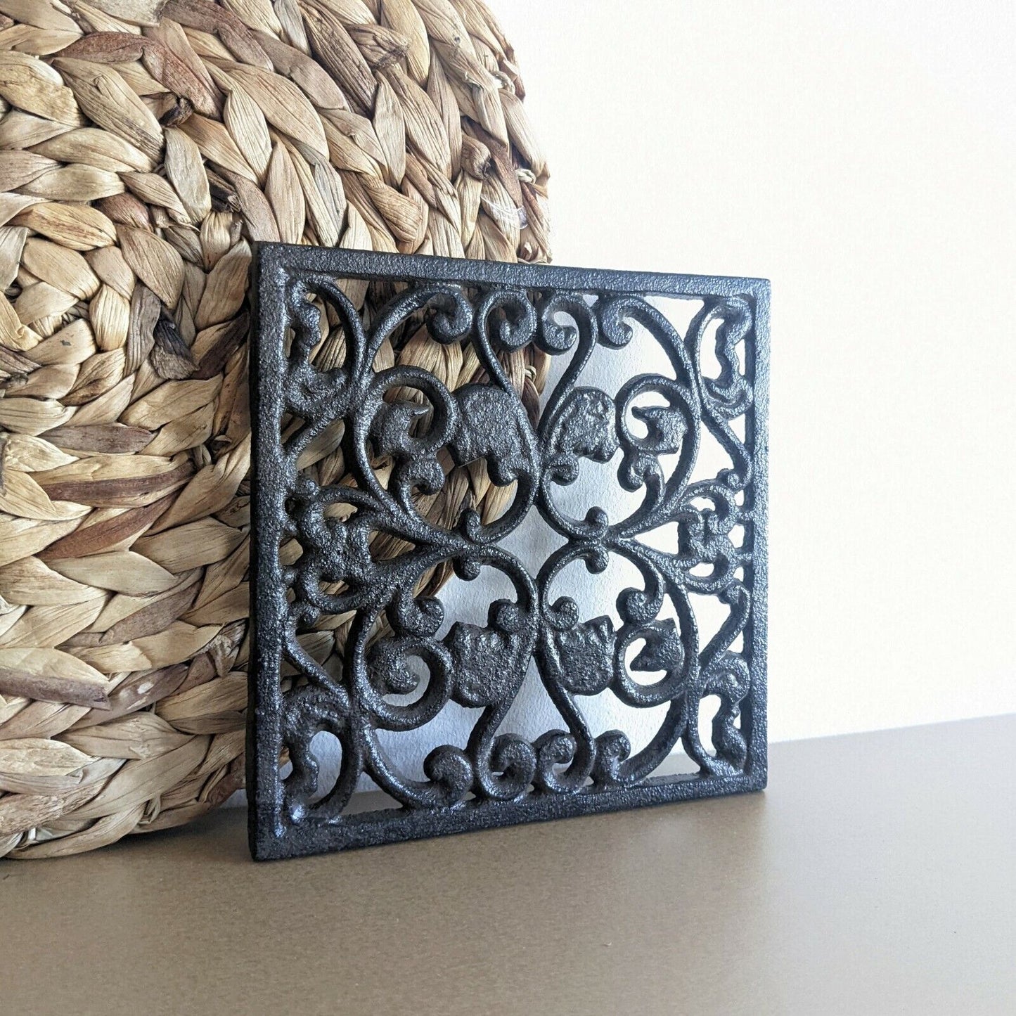 Square Trivet Tea Pot Pan Stand Dining Kitchen Worktop Protection 17cm Cast Iron