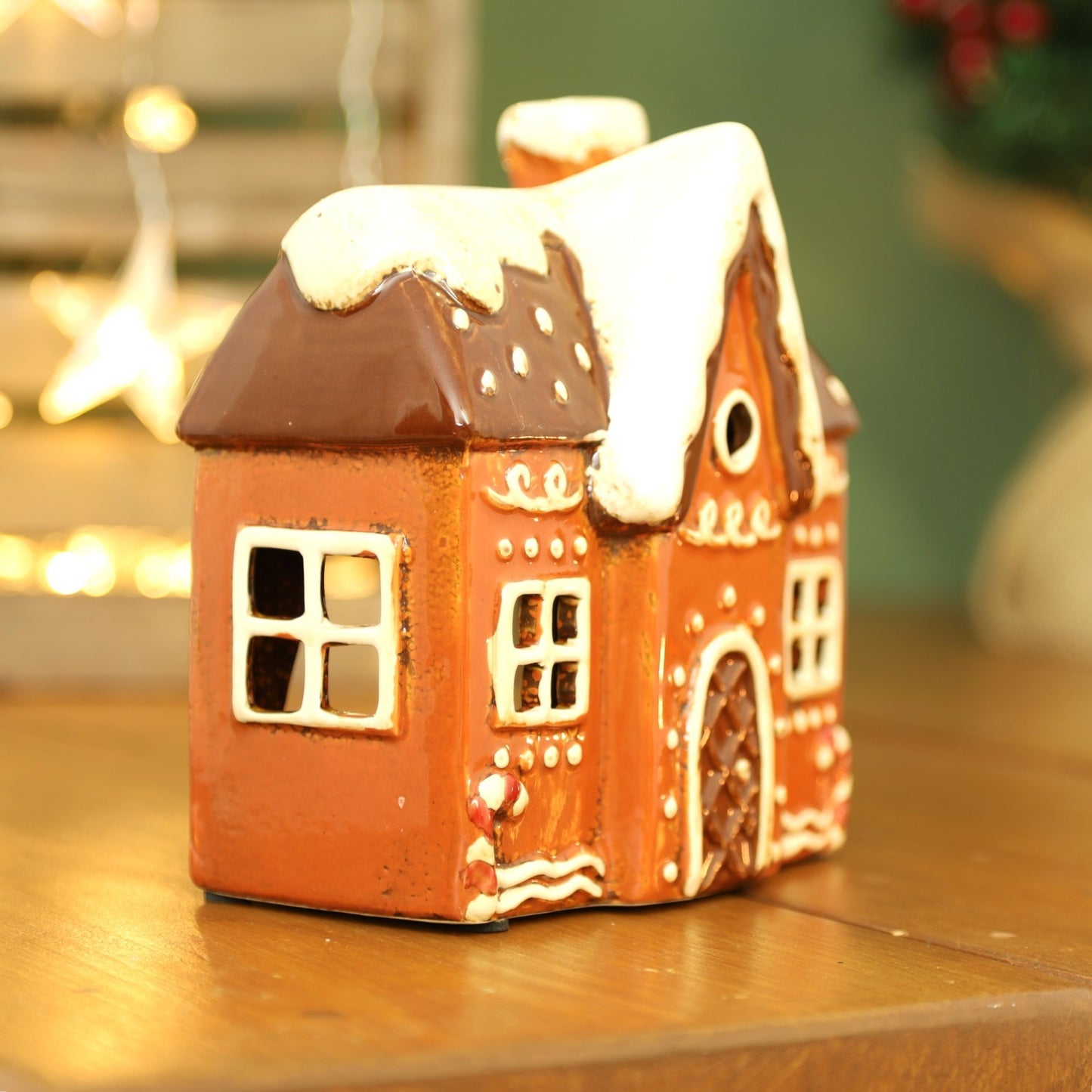 Ceramic Cottage Tealight Candle Holder Wax Melt Burner Village Scene Gingerbread