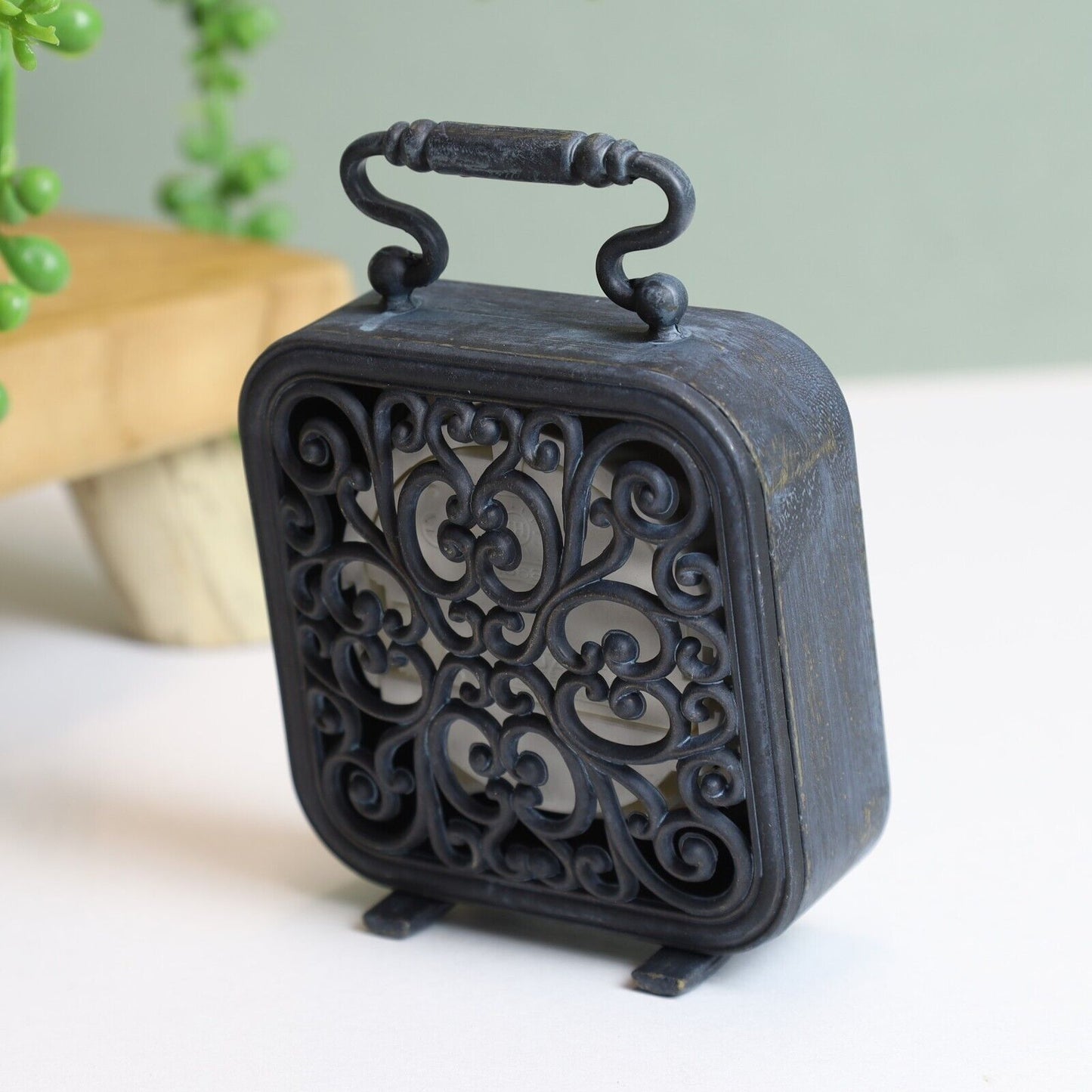 Metal Black Carriage Table Mantle Antique Battery Roman Clock Gift Home Decor