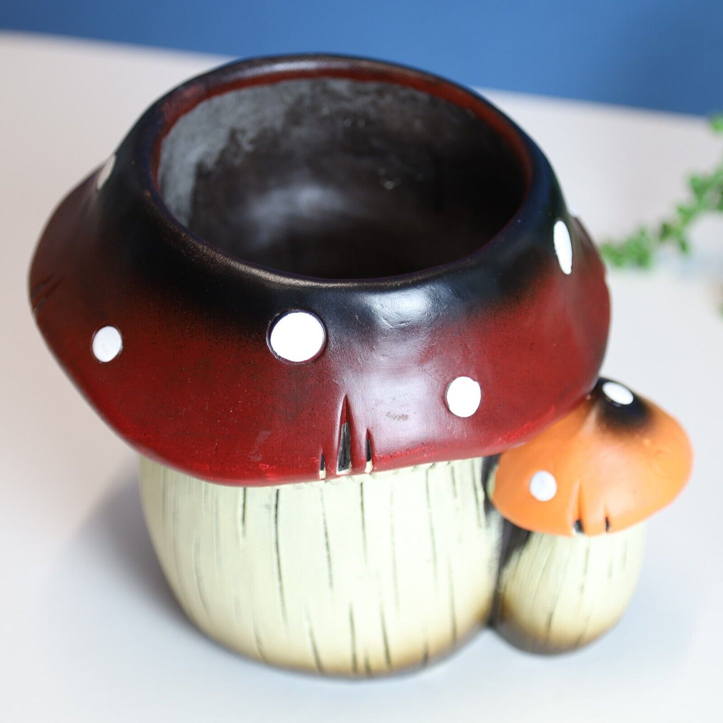 18cm Cement Brown Toadstool Mushroom Shape Plant Pot Indoor Outdoor Decor