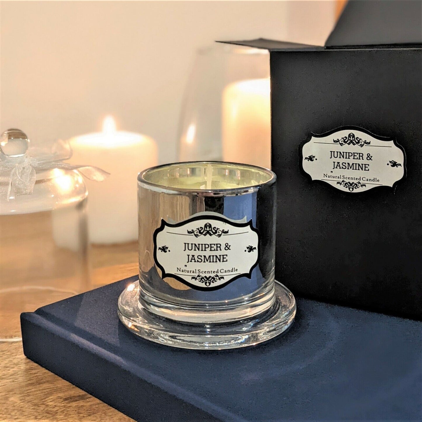 Scented Glass Candle Juniper & Jasmine Natural Candle With Bell Cloche Lid