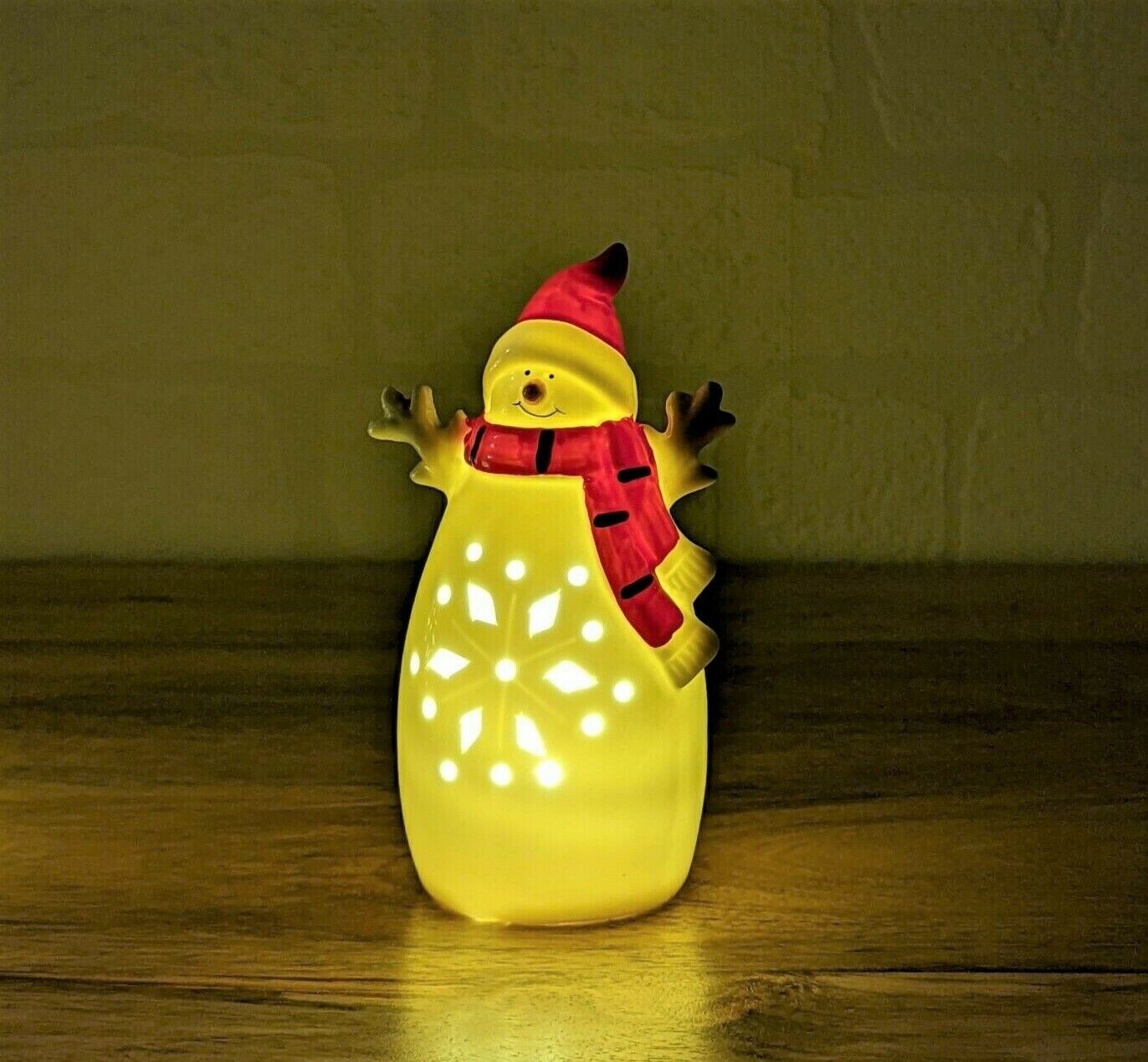 Christmas Snowman Light Up LED Warm White Xmas Decor Table Window Ornament 13cm