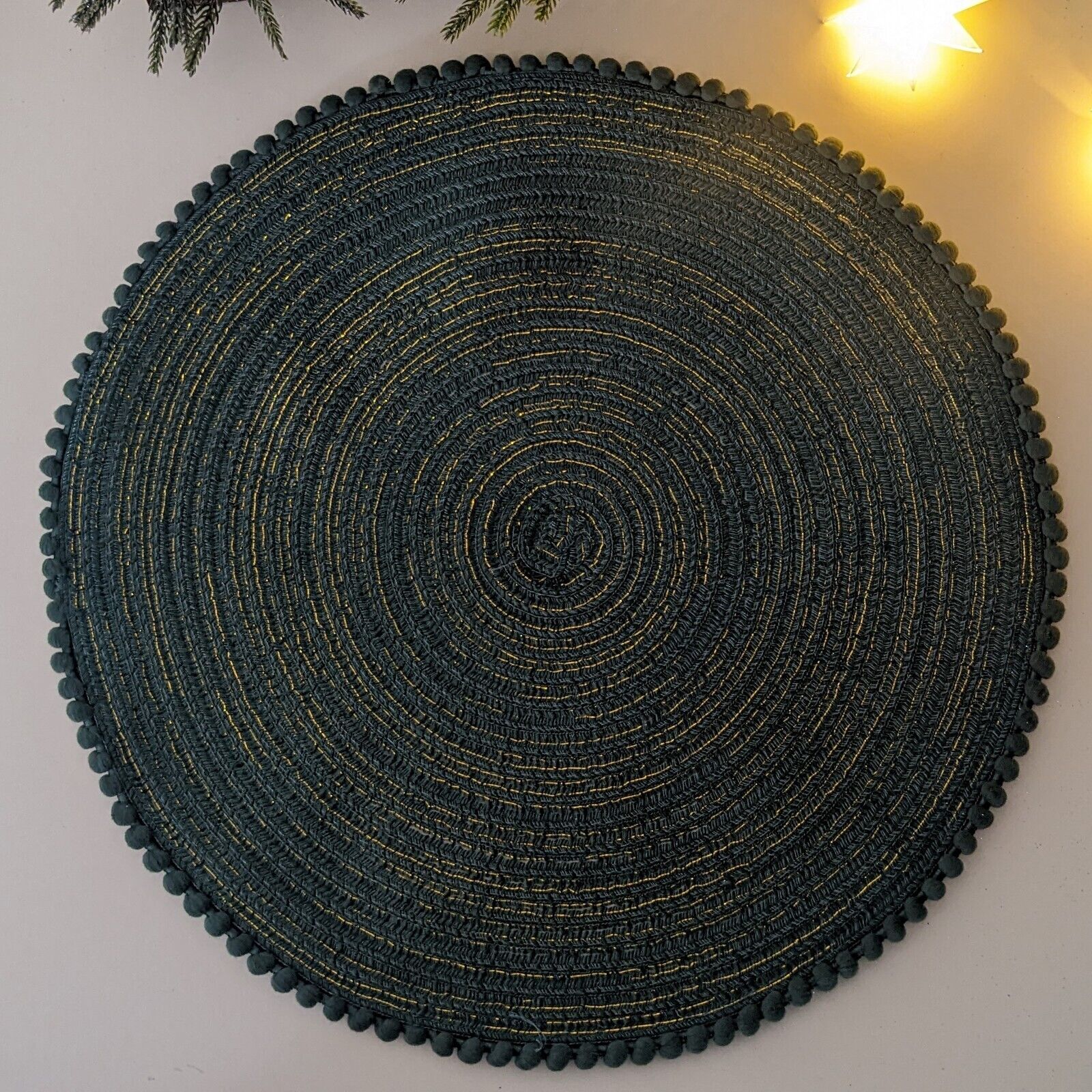 4 Round Christmas Table Dinner Dinning Placemats Round Green Gold PomPom Design