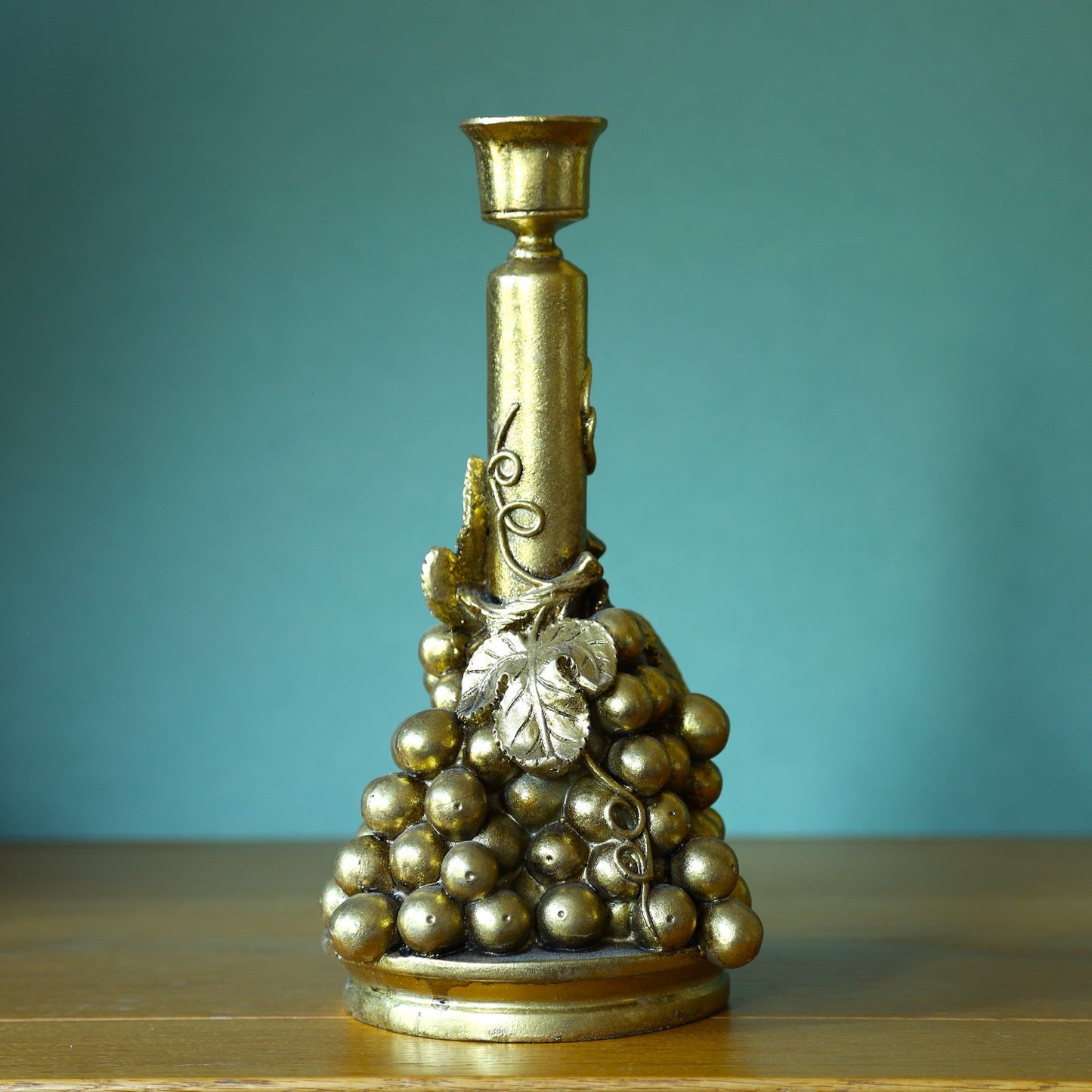Resin Antique Gold Grape Bunch Candlestick Dinner Candle Holder Table Decor Gift