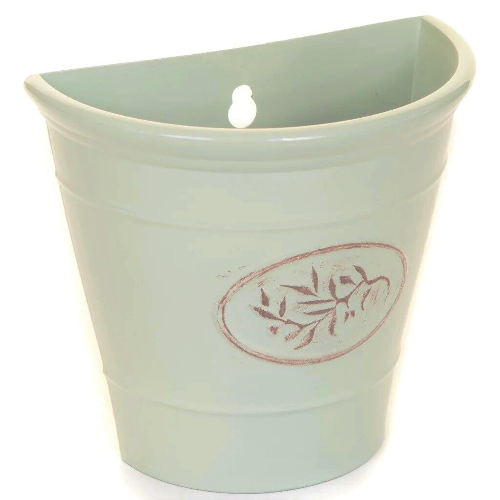 Wall Hanging Plastic Planter Flower Plant Bucket 2.4 Basket Outdoor Garden Decor