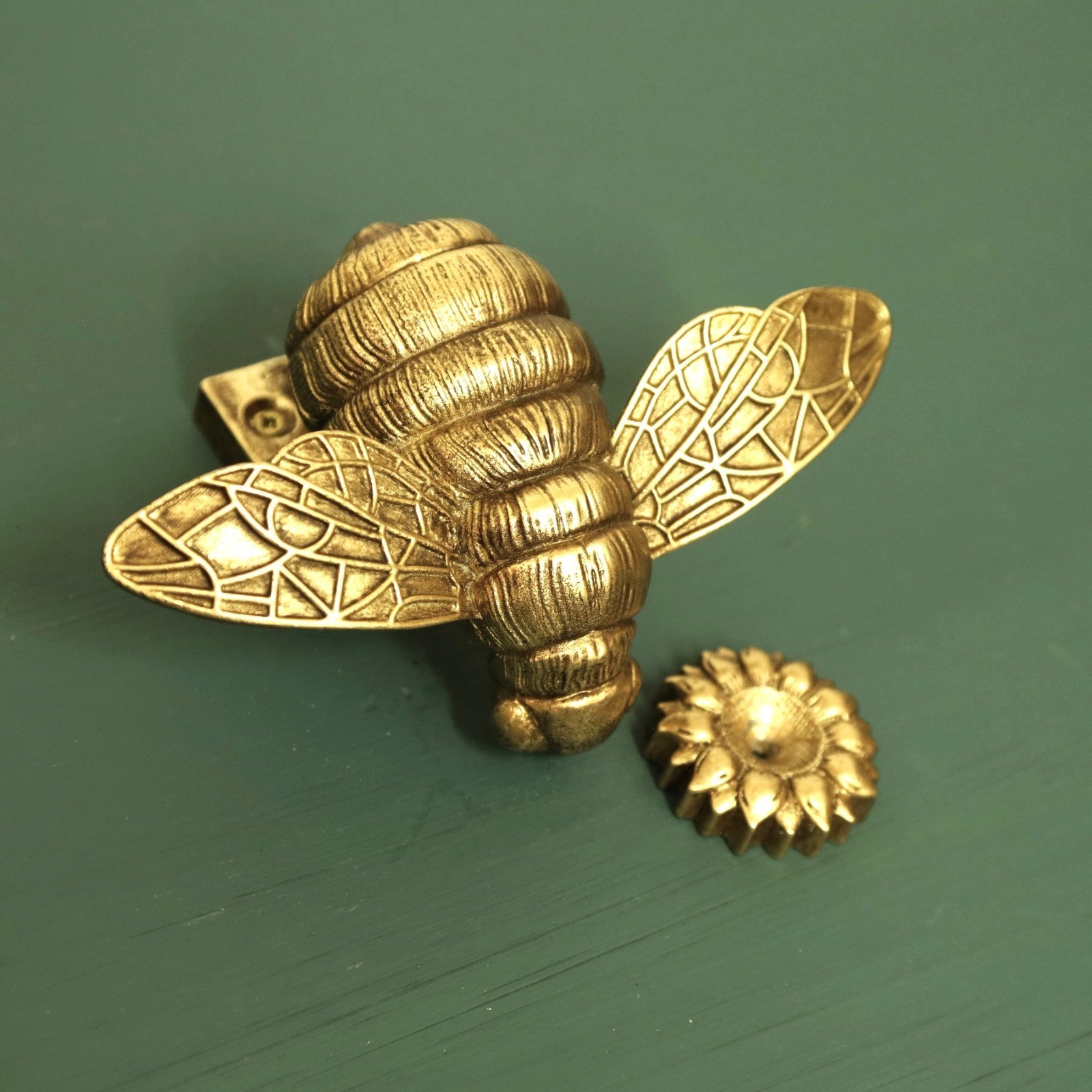 Metal Bumble Bee Door Knocker Gold Finish Rustic Antique Front Entrance Vintage