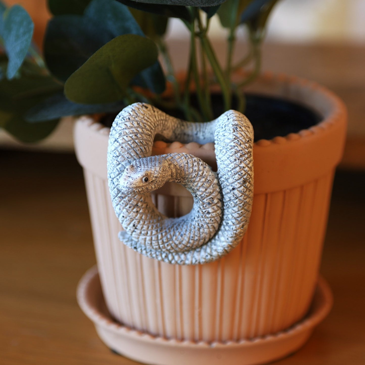 Resin Stone Snake Plant Pot Hanger Antique Animal Home Garden Decor Ornament