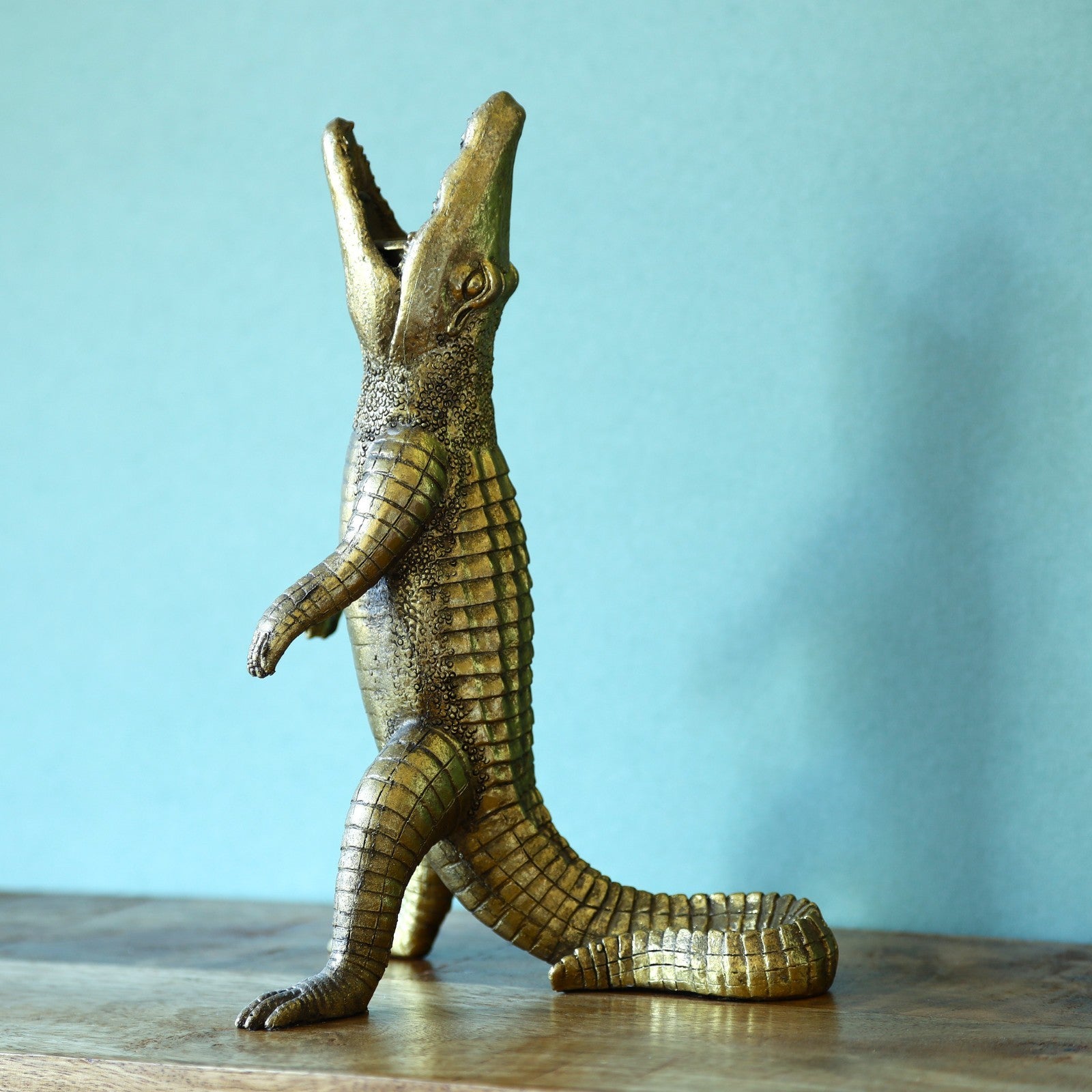 Resin Gold Gobbling Alligator Taper Dinner Candle Stick Holder Antique Statue