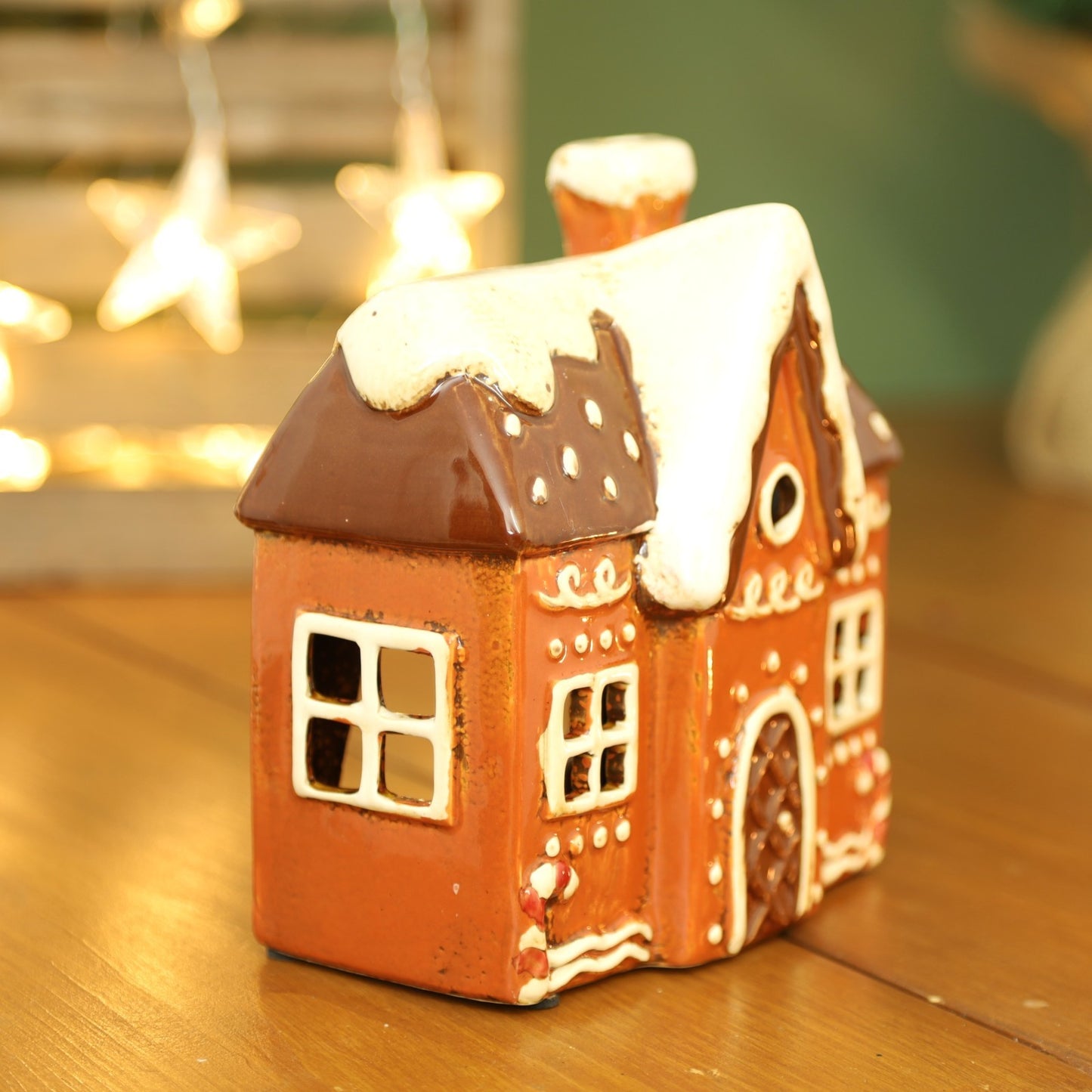 Ceramic Cottage Tealight Candle Holder Wax Melt Burner Village Scene Gingerbread