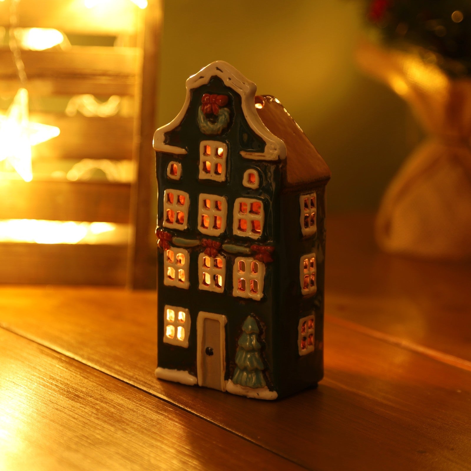 Ceramic Christmas Tealight Holder Cottage Village Scene Townhouse Xmas Ornament