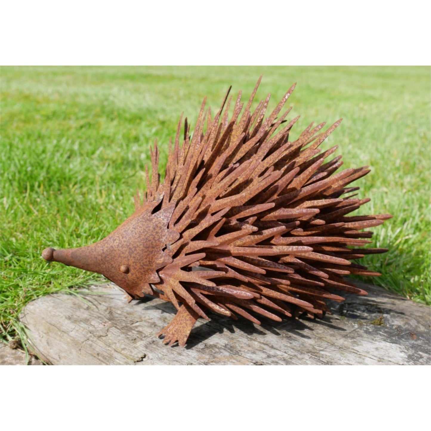 Metal Spiky Hedgehog Garden Ornament Rustic Recycled Outdoor Sculpture Statue