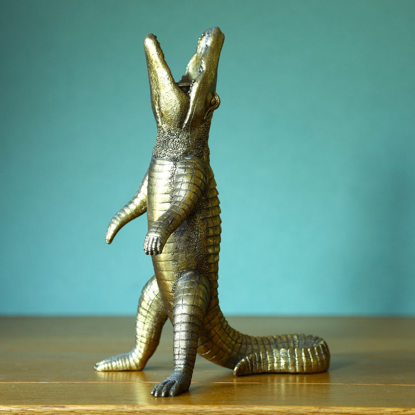 Resin Gold Gobbling Alligator Taper Dinner Candle Stick Holder Antique Statue