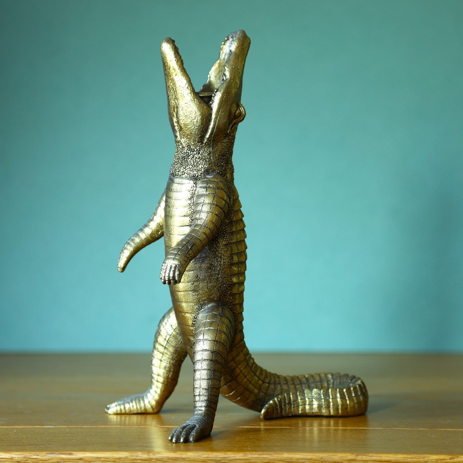 Resin Gold Gobbling Alligator Taper Dinner Candle Stick Holder Antique Statue