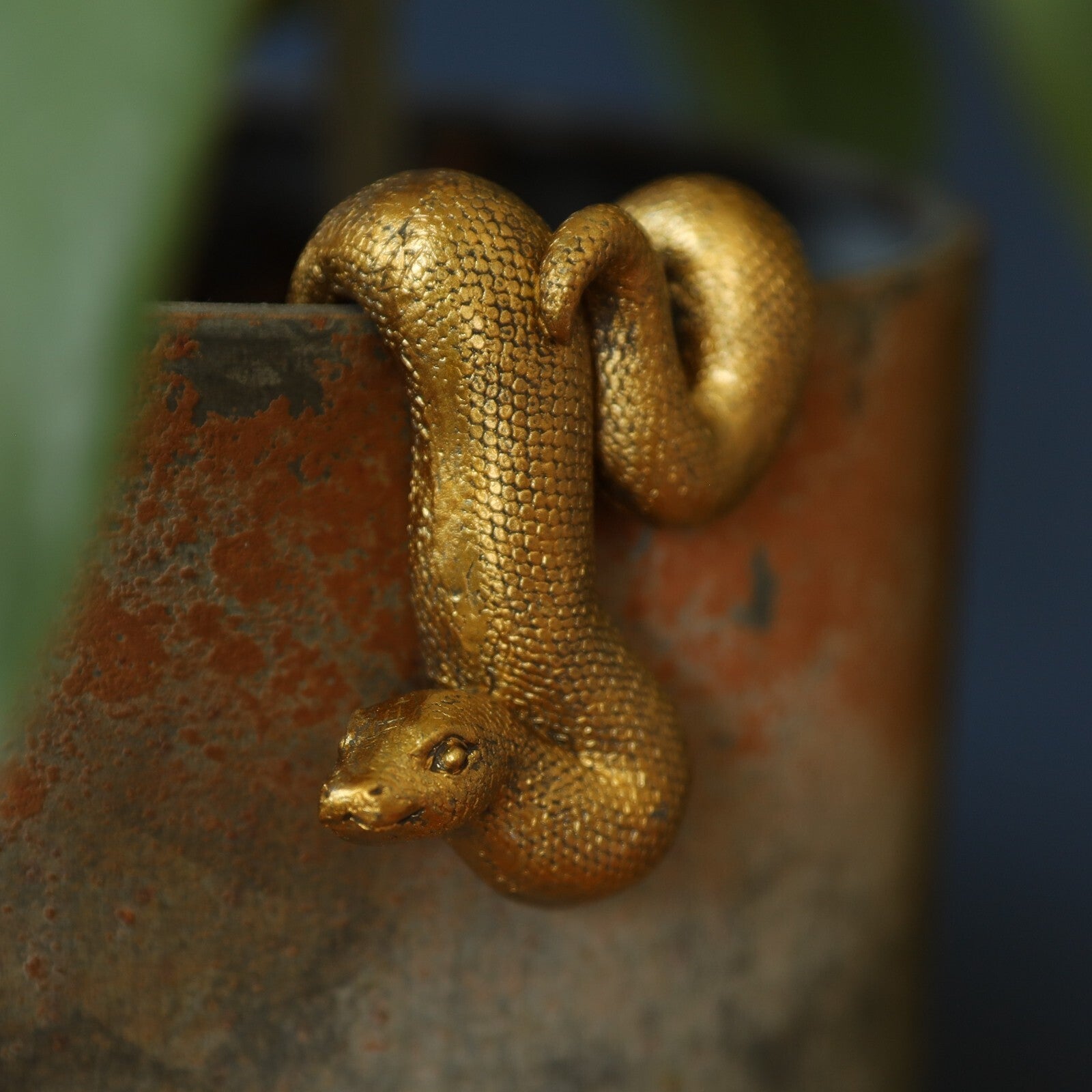 Resin Gold Snake Plant Pot Hanger Antique Pot Animal Home Garden Decor Ornament