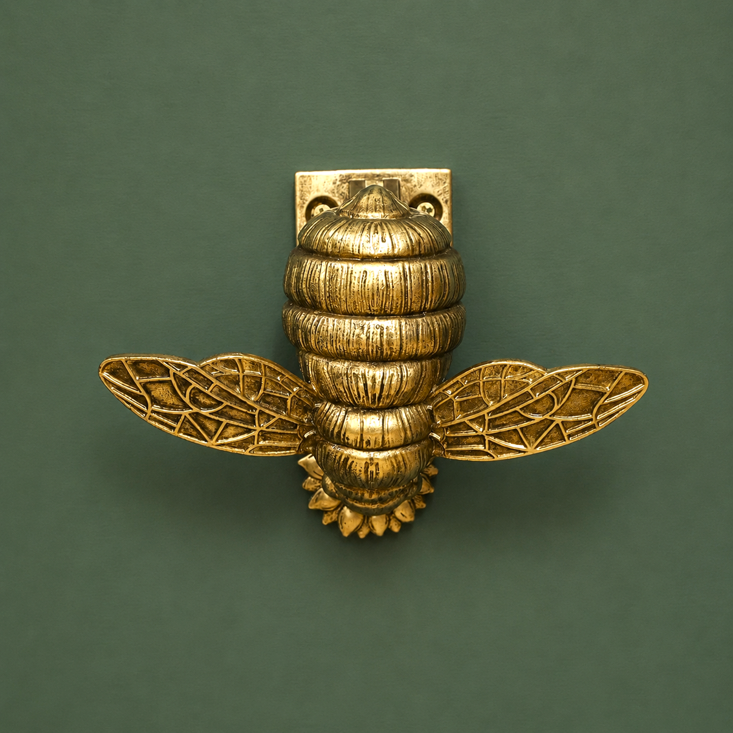 Metal Bumble Bee Door Knocker Gold Finish Rustic Antique Front Entrance Vintage