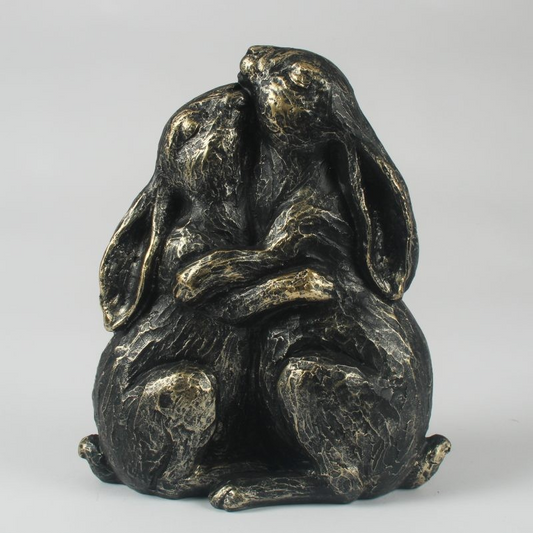 Resin Rabbits Hugging Figurine Hare Ornament Home Shelf Sitter Bunnies Sculpture