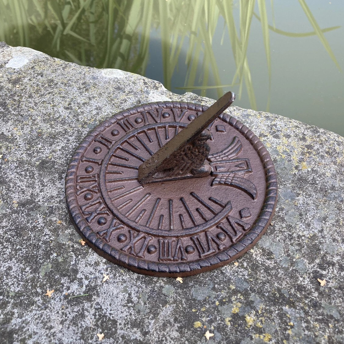 Cast Iron Bird Garden Sundial Outdoor Ornament Patio Lawn Decoration Rustic