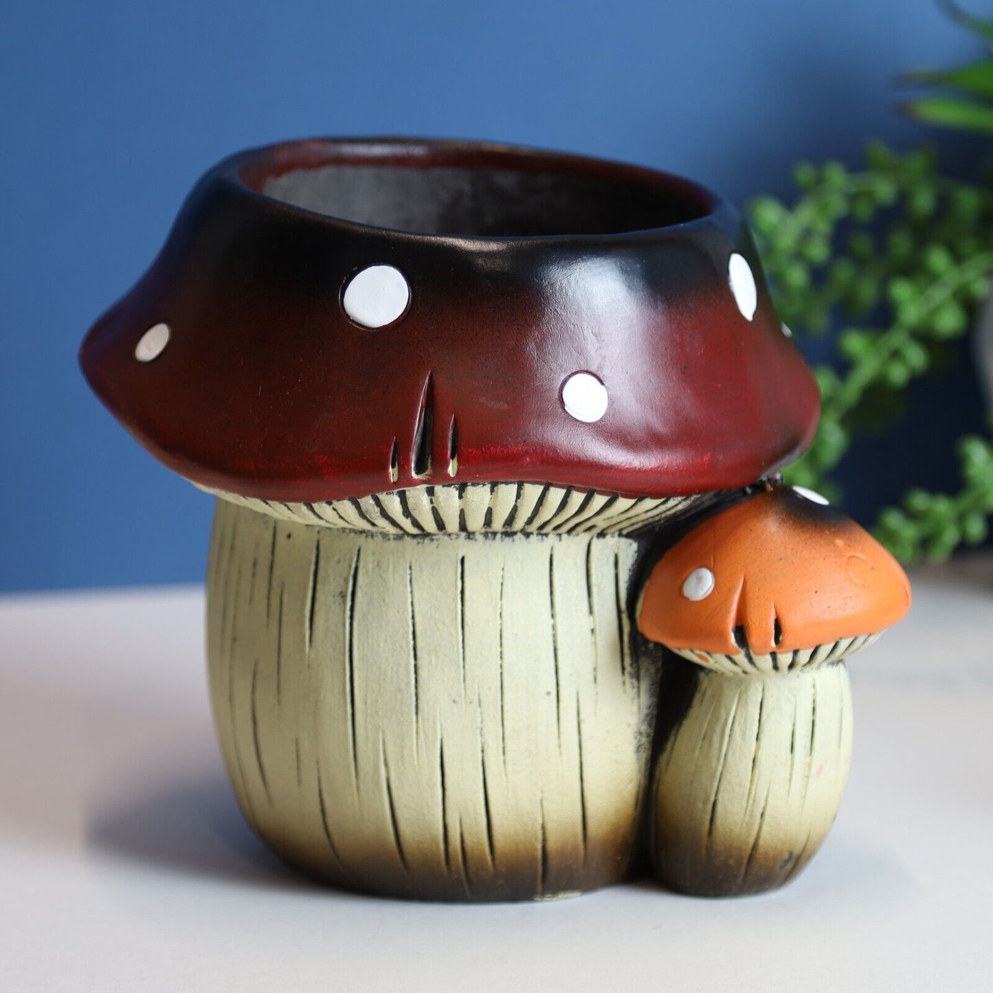 18cm Cement Brown Toadstool Mushroom Shape Plant Pot Indoor Outdoor Decor