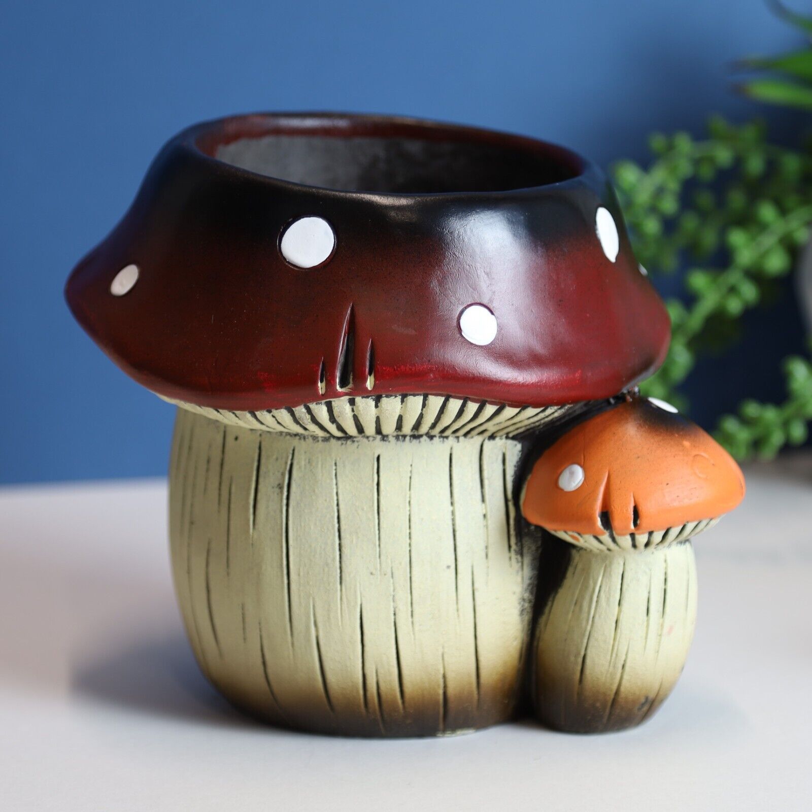18cm Cement Brown Toadstool Mushroom Shape Plant Pot Indoor Outdoor Decor