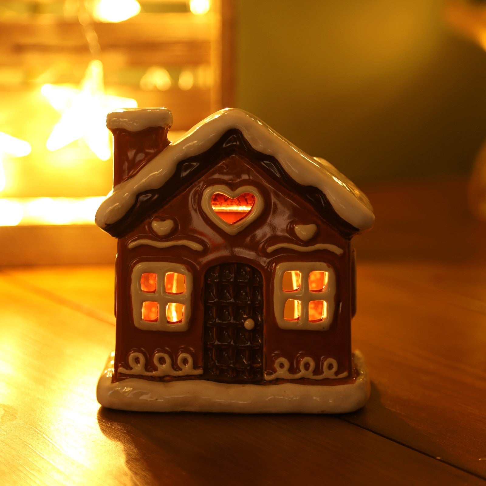 Ceramic Cottage Tealight Holder Wax Melt Oil Burner Village Scene Gingerbread