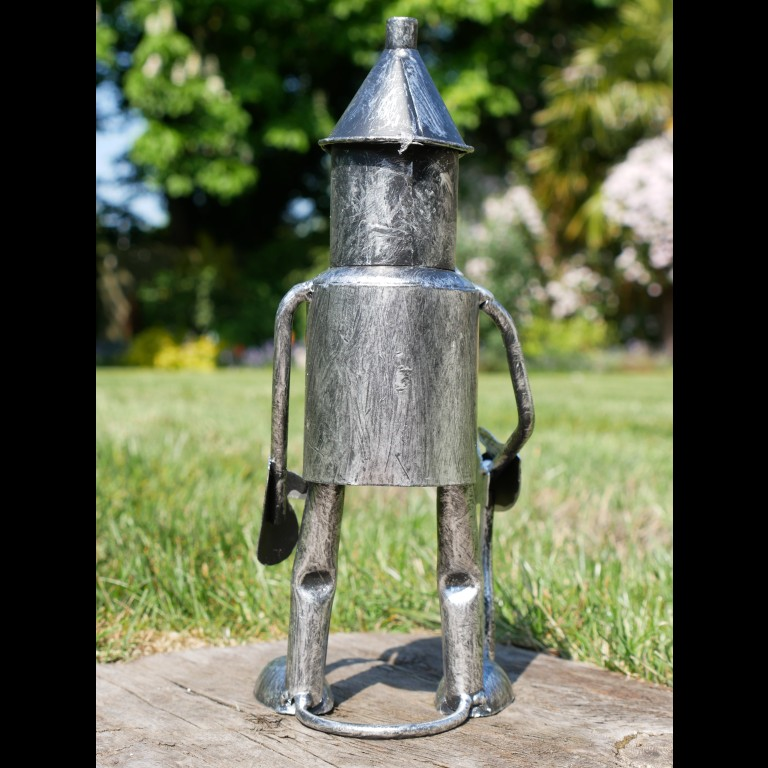 Tin Man Garden Statue Metal Figure Wizard Of Oz Found His Heart Ornament Gift