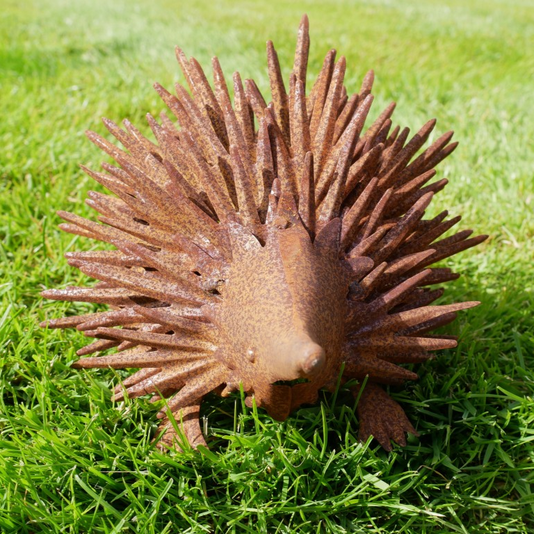 Metal Spiky Hedgehog Garden Ornament Rustic Recycled Outdoor Sculpture Statue