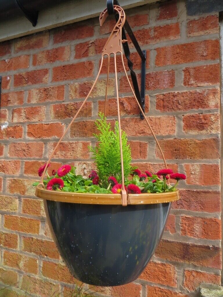 25cm Large Plastic Round Charcoal Grey Bamboo Rim Planter Hanging Basket
