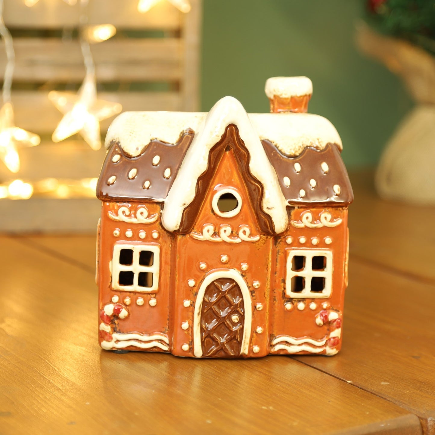 Ceramic Cottage Tealight Candle Holder Wax Melt Burner Village Scene Gingerbread