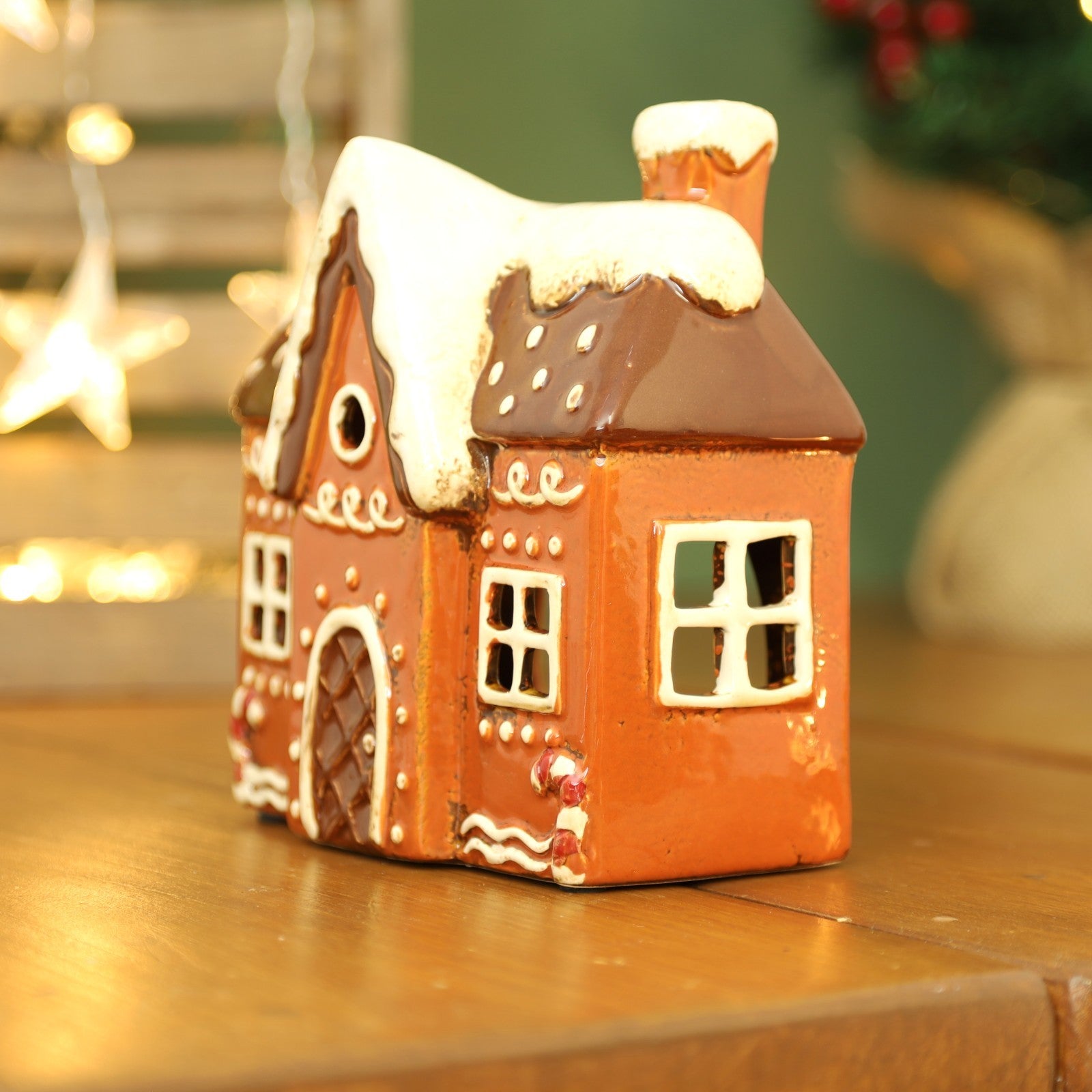 Ceramic Cottage Tealight Candle Holder Wax Melt Burner Village Scene Gingerbread