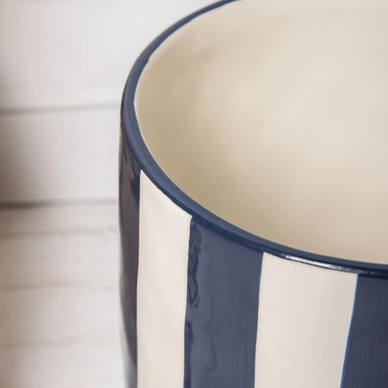 Blue White Ceramic Plant Pot 17cm Glazed Planter Cover Indoor Utensils Holder